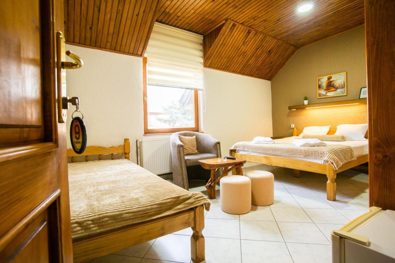 Guest House Vila Alexandar Palić Exteriör bild